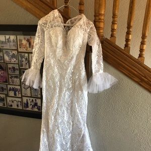 Brand new wedding dress